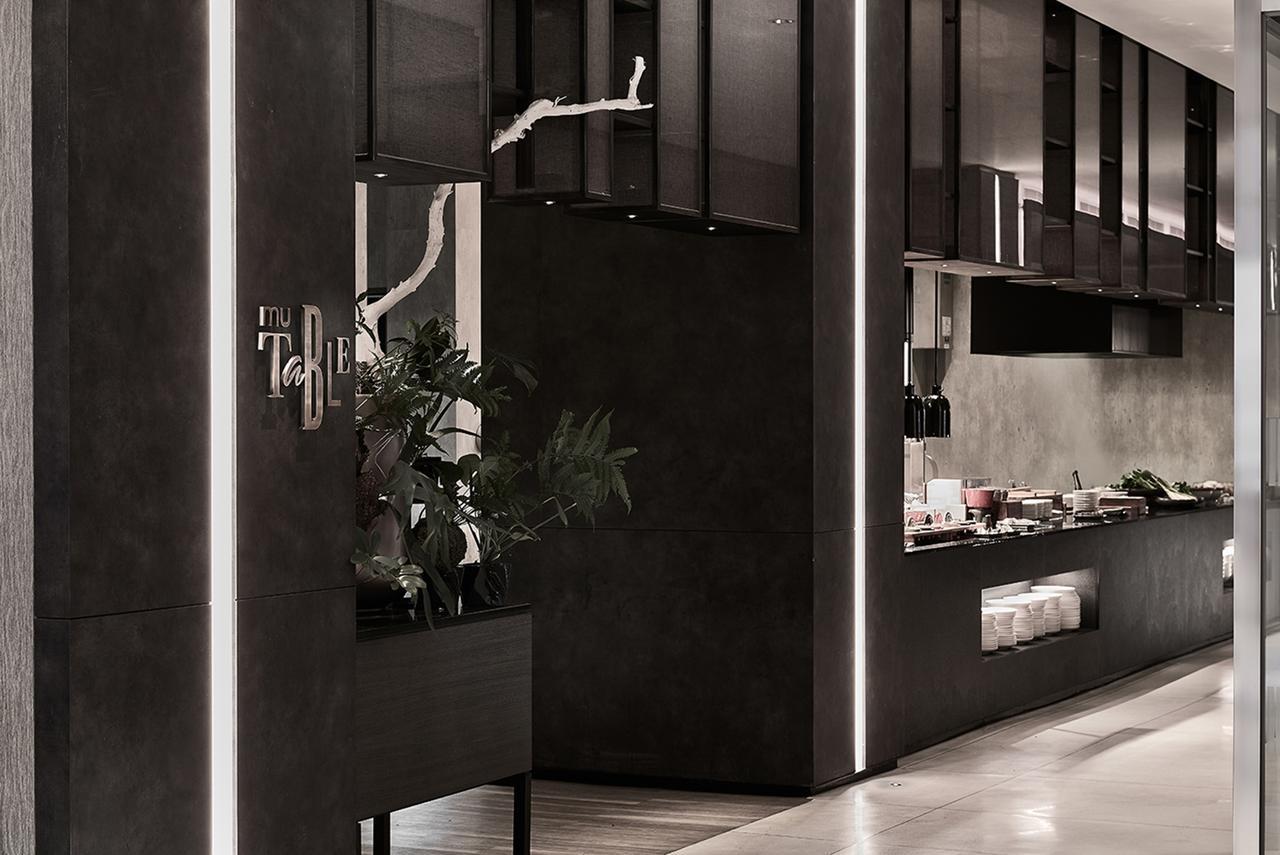 Mu Jiaoxi Hotel Zewnętrze zdjęcie The kitchen at the restaurant
