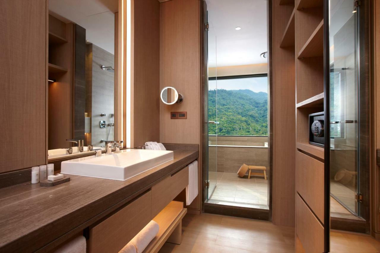Mu Jiaoxi Hotel Zewnętrze zdjęcie Bathroom